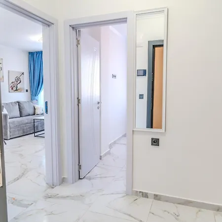 Sea View Luxury Apartments- Golden Sunset Luxury 公寓 阿赫托波尔