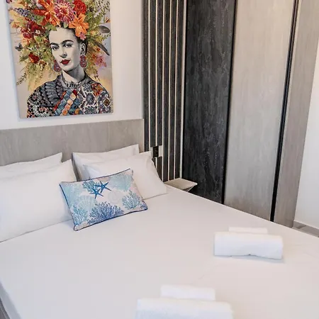 Sea View Luxury Apartments- Golden Sunset Luxury * 阿赫托波尔