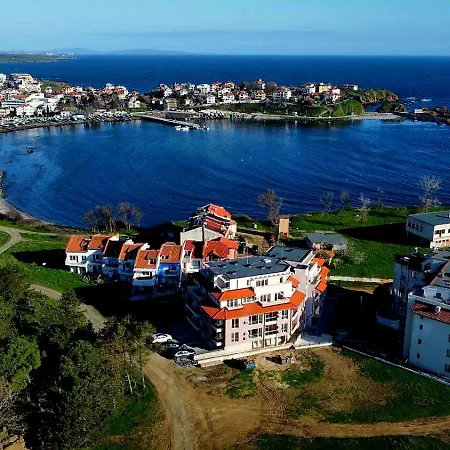 Sea View Luxury Apartments- Golden Sunset Luxury Apartman Ahtopol